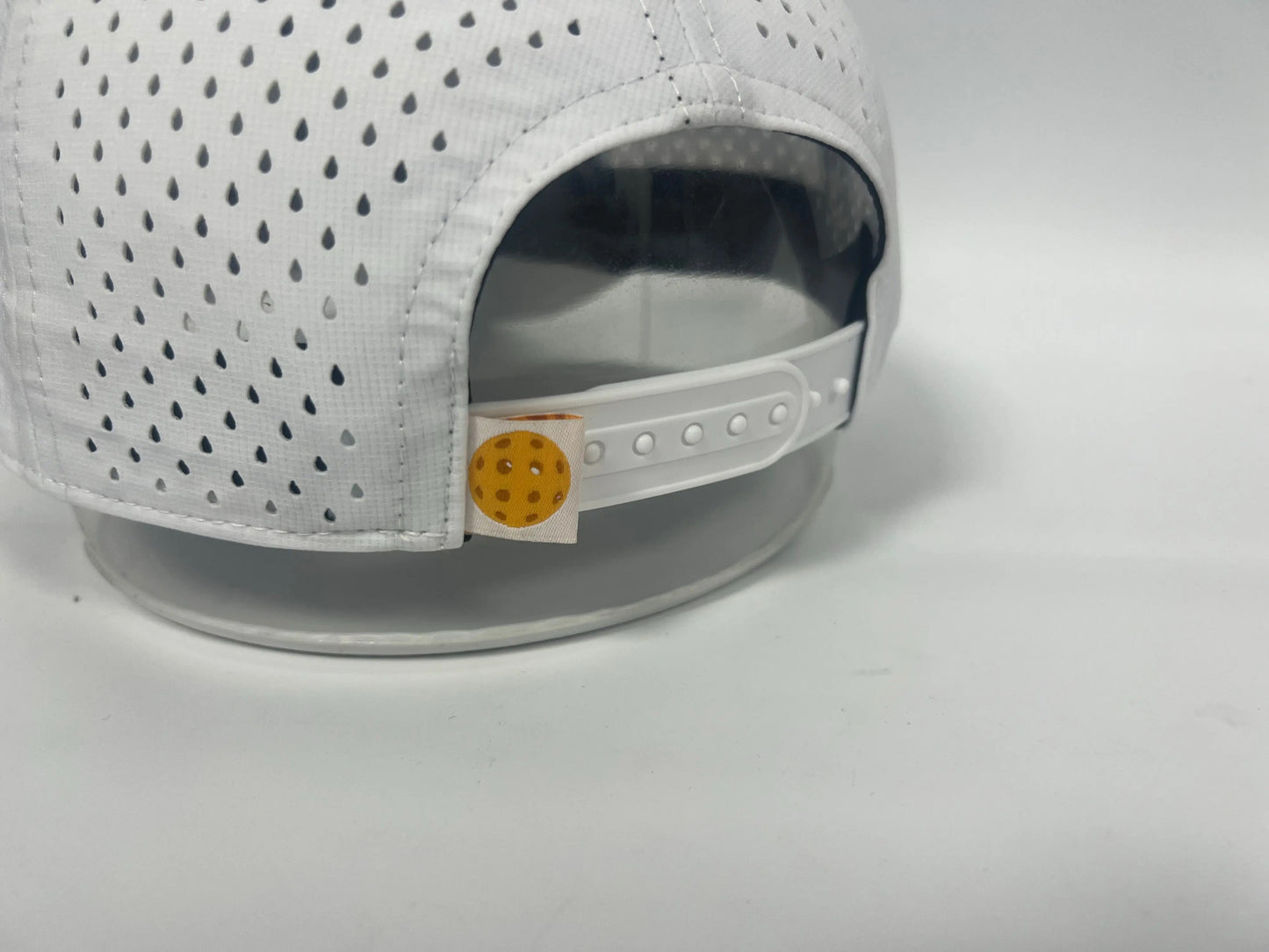 Air Bender Pro™ Hydro Embroidered Hat (White)